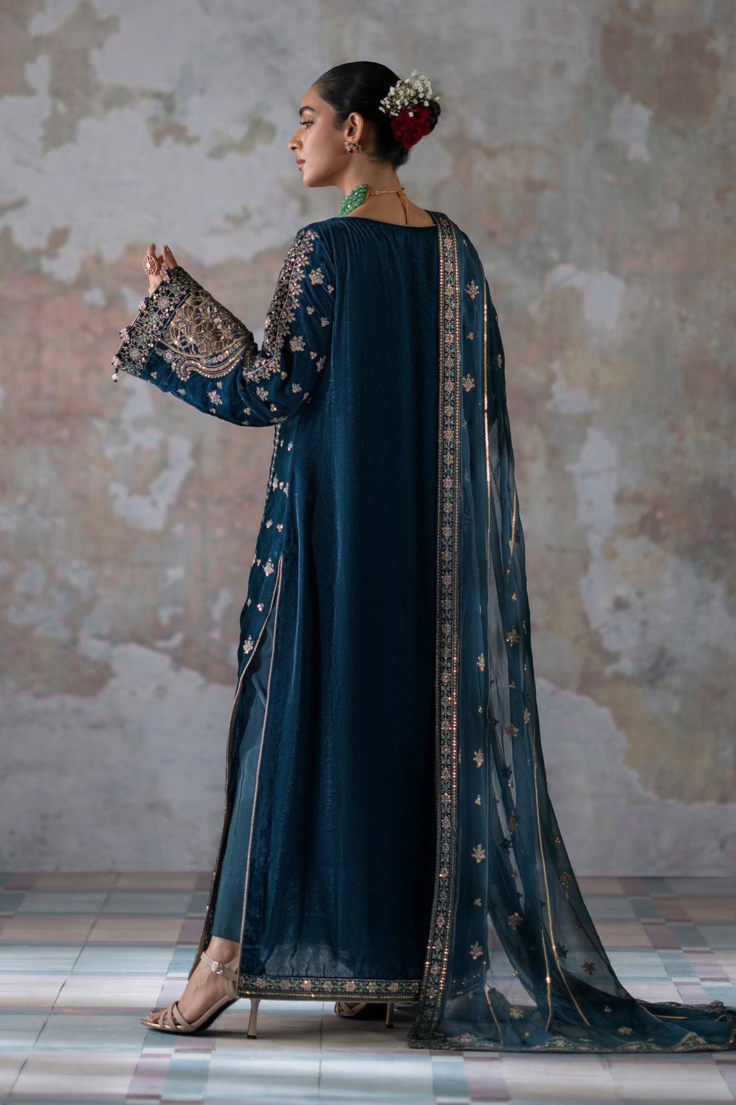 Eman Adeel Velvet Collection (10)